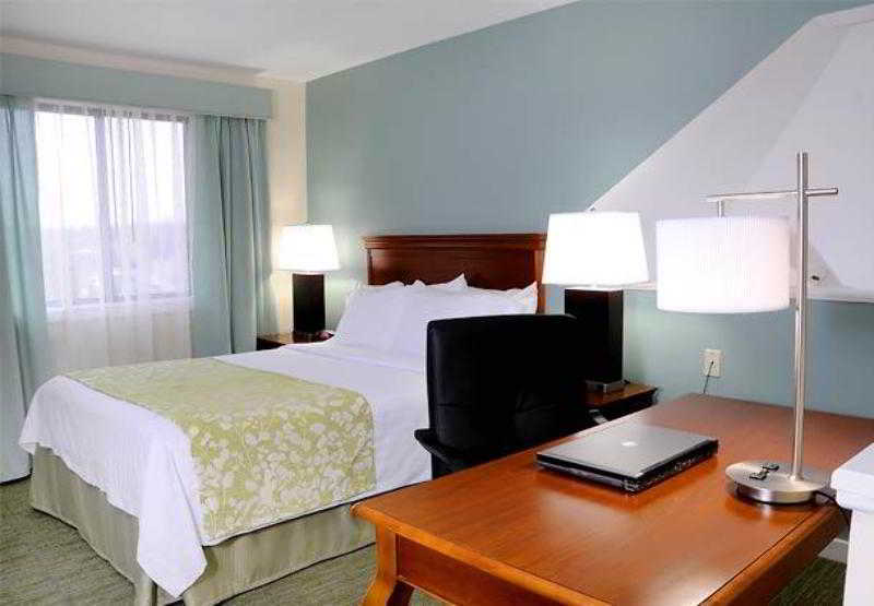 Residence Inn By Marriott Herndon Reston Екстериор снимка