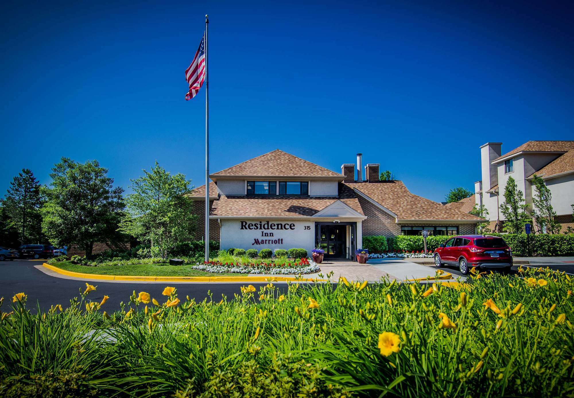 Residence Inn By Marriott Herndon Reston Екстериор снимка
