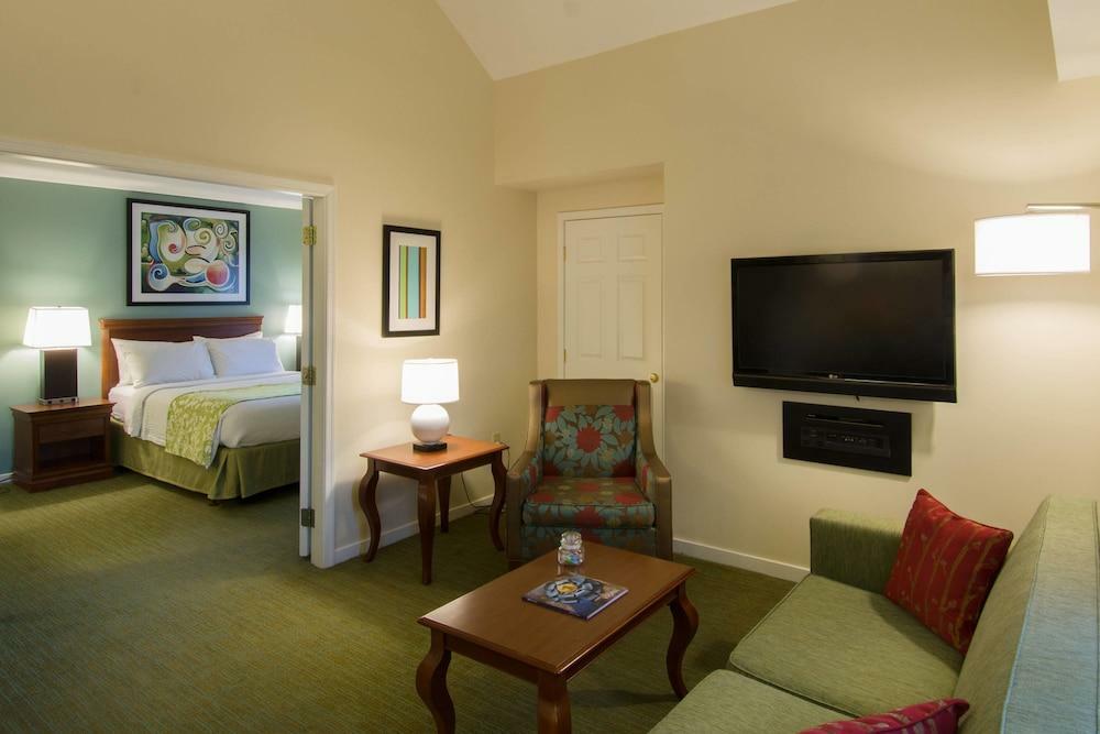 Residence Inn By Marriott Herndon Reston Екстериор снимка